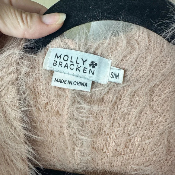 MOLLY BRACKEN Faux Fur Eyelash Cropped Open Front Blush Pink Cardigan Size Small - Picture 9 of 10